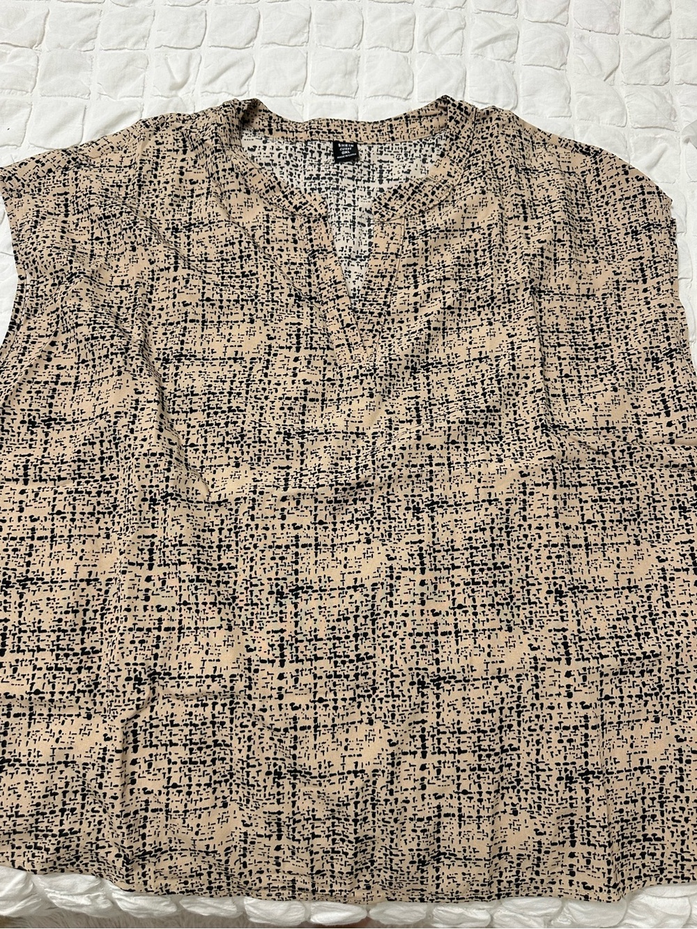 SHEIN Beige Top with Black Abstract Grid Print